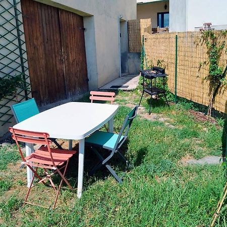 Maison 4 Pers Avec Jardin Au Pied Des Montagnes Ria Zewnętrze zdjęcie